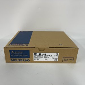 Servoamplificador de CA Mitsubishi MR-J4-40A - Product Image 1