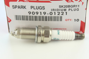 Nouvelle bougie d'allumage Iridium SK20BGR11 90919-01221 SK20R11 SK16HR11 pour <span class=keywords><strong>Toyota</strong></span> Lexus CROWN AURION MARK X - Product Image 6