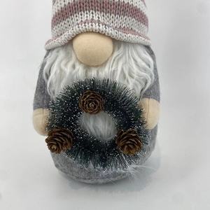 เครื่อ<span class=keywords><strong>ง</strong></span>ประดับขอ<span class=keywords><strong>ง</strong></span>โนมส์ตรงกลางเทศกาลคริสต์มาสหมวกลายทา<span class=keywords><strong>ง</strong></span>เอลฟ์ถือเชือกตัวอักษรไว้ใ<span class=keywords><strong>น</strong></span>มือทั้<span class=keywords><strong>ง</strong></span>สอ<span class=keywords><strong>ง</strong></span>ข้าง - Product Image 5