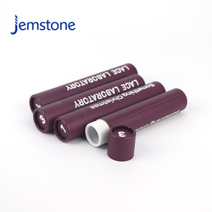 Emballage personnalisé en kraft recyclable avec impression de logo, revêtement UV et marquage à chaud pour flacons et tubes de cosmétiques et de parfums - Product Image 1