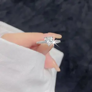 女士时尚个性金块心脏铂金钻戒订婚莫西桑特钻石结婚立方氧化锆戒指