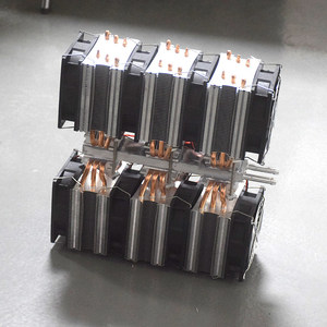 Refroidisseur d'eau pour boîtier PC avec plaque de refroidissement Peltier, unité de refroidissement par circulation d'eau et radiateur/dissipateur thermique M551 - Product Image 2
