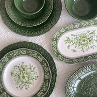 Style de luxe pour hôtel restaurant fête de mariage fleur en relief vaisselle en porcelaine assiette à gâteau décorative support à gâteau à 2 niveaux