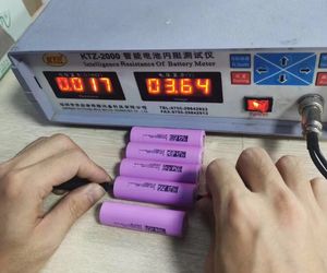 Grosir Li Ion Cell 3 .7v 2600mah 18650 baterai litium 18650 Diy - Product Image 5