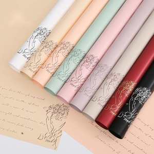 Papier d'emballage pour fleurs élégant en plastique imperméable, feuille pour bouquet, pour fleuriste - Product Image 2