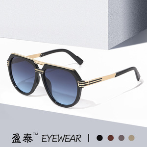 Lunettes de soleil unisexes, monture en plastique et métal, protection UV400, style aviateur - Product Image 1