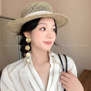 Orecchini pendenti lunghi con nappe in stile <span class=keywords><strong>Old</strong></span> Money, in lega placcata oro, design di nicchia esagerato, orecchini di alta moda. - Product Image 3