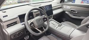 L9 Flagship EV >700km Autonomie NEDC 1.5TD 2DHT 6 Places Batterie au Lithium Fer Phosphate 300kW Puissance Voiture Hybride Rechargeable FSL LD8 - Product Image 5