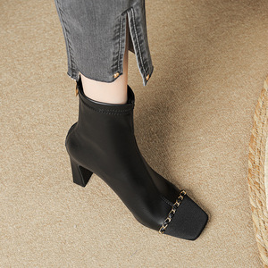 Bottes en cuir massif à <span class=keywords><strong>talon</strong></span> super haut, bout carré, fermeture éclair, style français, collection hiver 2026, fabrication ODM/OEM - Product Image 5