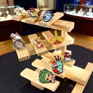 Broches de Diseño Personalizados, Broches de Aleación de Zinc para Ropa, Broches de Esmalte Suave y Duro, Broches de Solapa, Broches de Anime para Sombrero, Insignias - Product Image 2