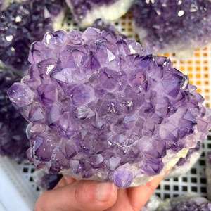 Vendita calda <span class=keywords><strong>cristalli</strong></span> grezzi ametista grezza geode cluster <span class=keywords><strong>cristalli</strong></span> pietre curative cluster di cristallo naturale prodotti <span class=keywords><strong>spirituali</strong></span> - Product Image 5