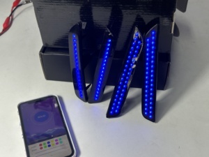 Luz LED de Marcador Lateral para Parachoques Delantero y Trasero con Control de Flujo de Color RGB por APP para Mustang 2010-2014, Paquete de 4 - Product Image 3