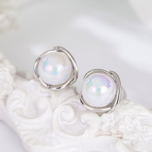 Orecchini a Perno con Effetto Pietra Iridescente per Donne, Gioielli per Orecchie Dolci e Alla Moda - Product Image 4