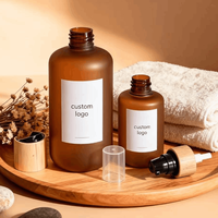 Botol Plastik PET Amber 60ml 120ml 250ml 500ml dengan Pompa Hitam, Sablon Logo Kustom untuk Sampo dan Serum