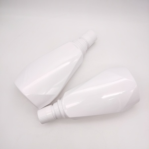 Botella de plástico recargable para baño, botella vacía de plástico PET con tapa de latón, 500ml - Product Image 4