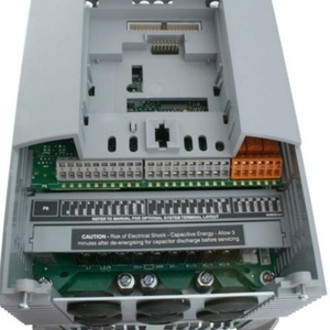 อินเวอร์เตอร์มอเตอร์คุณภาพสูง Parker Original 690-232105B0-B00P00-A400 รุ่น AC690 ซีรีส์ VFD ผลิตในจีน สำหรับยาง แรงดันไฟฟ้า 230V - Product Image 5