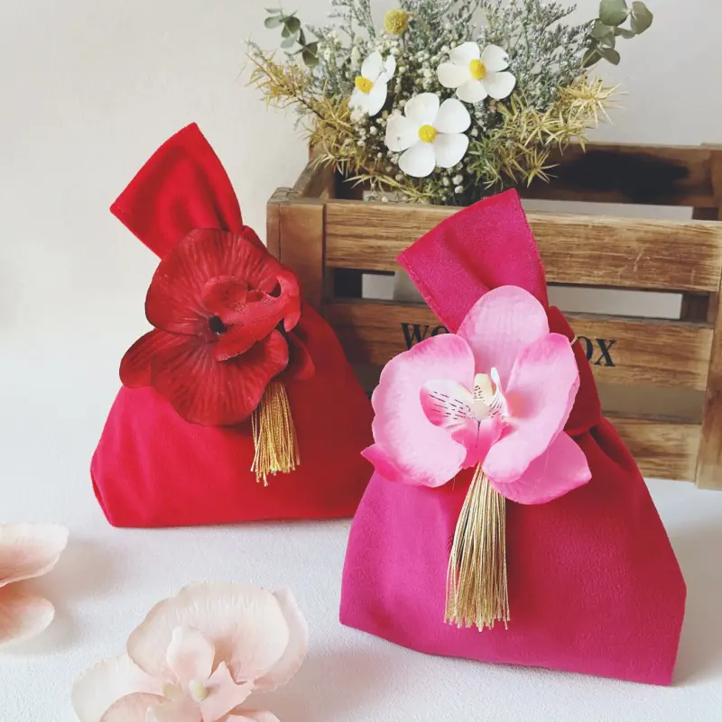Sac à bonbons à fleurs de style japonais sac à main de mariage spécial bonbons en velours