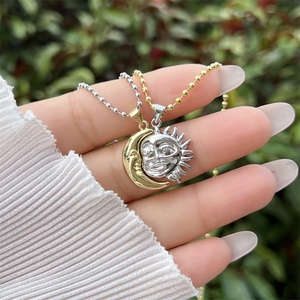 Collana d'Amore per Coppie Placcata in Oro 18K con Zirconi Smaltati Multi-Stile, Design Classico Minimalista per Uso Quotidiano - Product Image 5