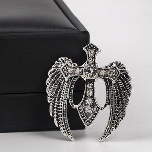 ビンテージ<span class=keywords><strong>CZ</strong></span>ダイヤモンドクリスタルクロスブローチファッションジュエリーメンズスーツエンジェルウィングバッジ女性用ブレザーラペルピンブローチ - Product Image 6