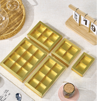 Boîte cadeau de luxe pour chocolats avec couvercle coulissant transparent, base dorée, ensembles de bonbons avec options de 2, 4, 6, 8 ou 12 compartiments