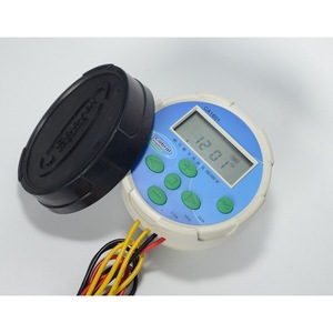 Temporizador de riego digital de 9V CC con batería, automático, para jardín exterior, para sistema de riego por goteo - Product Image 4