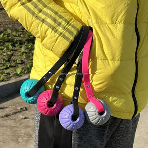 Umweltfreundliche Outdoor-Hundeleine im Modernen Stil mit Interaktivem PVC-Leder-Elastikball-Griff, Haustierfreundlich aus EVA-Material - Product Image 3