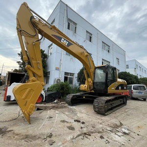 Offre Spéciale : Excavatrice sur Chenilles CAT320C 20 Tonnes à Haute Efficacité Opérationnelle, Capacité de Godet de 0,8 m³, Garantie 1 An - Product Image 2