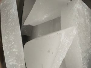 Cera de parafina semirrefinada Kunlun 58 de grado industrial - Product Image 4