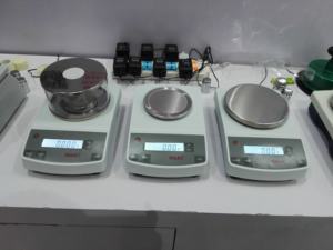 WT-N 1mg 0.001g <span class=keywords><strong>100g</strong></span>/200g/300g/500g Capacité Laboratoire Numérique haute précision <span class=keywords><strong>Balance</strong></span> analytique Électronique - Product Image 5