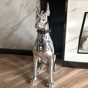 Decoración Moderna para el Hogar, Artesanía de Resina, Estatua de Perro de Tamaño Real, Linda Estatua de <span class=keywords><strong>Dobermann</strong></span> de Resina con Color Plateado Cromado - Product Image 2