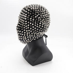 Couvre-chef complet Style Punk Horreur Effrayant Costumes Rivet Spike Gems Costume Party Masque Décoration pour Halloween Discothèque - Product Image 4