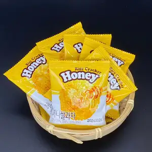 Geniet Van Zoete Elegantie: Koreaanse Snackgelukzaligheid Met Rijstcrackers Met Honing!