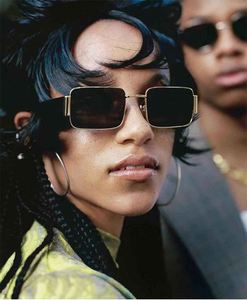 Hot Selling Fashion New Arrivals Small Frame <b>Black</b> <b>Sunglasses</b> UV400 <b>Rectangle</b> <b>Sunglasses</b> for Men 2021 - Product Image 3