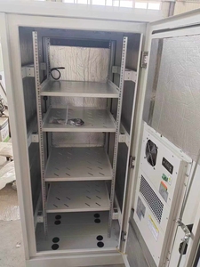 Tùy chỉnh 42U ngoài trời Viễn thông mạng thép tủ năng lượng lưu trữ pin 19 inch Tiêu chuẩn điện tầng thường vụ tùy chọn - Product Image 2