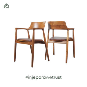 Disfrute de un Asiento Refinado con la Moderna Silla Hiro, Fabricada en Madera de Teca con Cojines Tapizados para Comodidad Diaria en la Sala de Estar del Hotel - Product Image 2