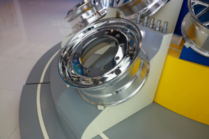 Heavy Duty 22.5\" <b>24</b>.5\" Aluminum Alloy Truck <b>Wheels</b> <b>Chrome</b> Rims - Product Image 2