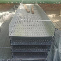Xuanlin métal acier galvanisé câble plongé à chaud goulotte 50x50/100x50/100x100mm plancher fendu Dado échelle plateau fil électrique