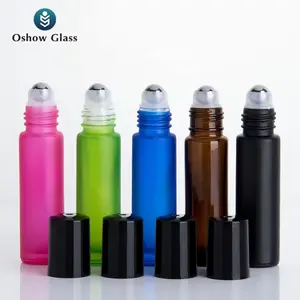 OSHOW Wholesale 5ml 8ml 10mlカラー塗装美しいエッセンシャルオイルの香りガラス瓶ロールボールキャップ付き