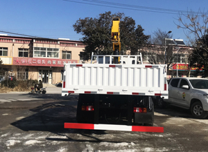 Sinotruk-camión todoterreno de 4x4, grúa plegable montada en camión - Product Image 3