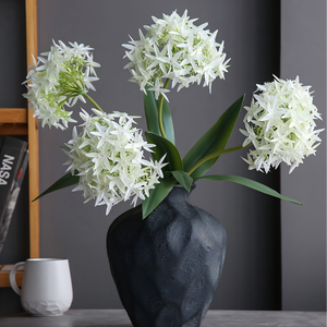 Fleur artificielle réaliste sans entretien, Hortensia en soie blanc et violet à tige unique de 50 cm, pour décoration intérieure, extérieure, mariage et maison - Product Image 5