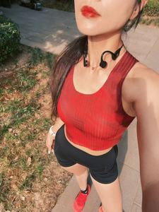 Camiseta Deportiva de Alta Calidad para Mujer, Cuello Redondo, Sin Mangas, con Lentejuelas, 100% Algodón, Secado Rápido, para Fitness, Running, Gimnasio - Product Image 6