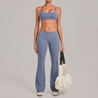 Nouvel Arrivage Ensemble de Yoga pour Femme 2 Pièces : Soutien-gorge de Sport Rembourré à Bretelles Croisées et Leggings Évasés à Taille Relevée, Couleur Unie, Respirant, Tenue de Fitness