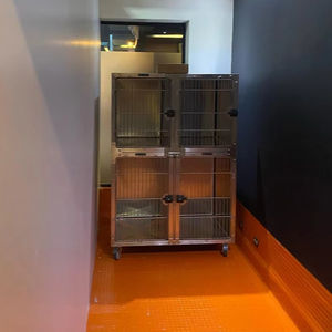 Yuvarlak köşe modüler kafes sistemi Pet bakım/hastane paslanmaz çelik evcil hayvan kulubesi kafes - Product Image 2