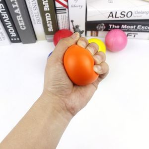 Balles anti-stress en PU de 2,5 pouces, non toxiques, balles à presser en mousse, jouets souples pour enfants et adultes, exercices pour les mains, jouets pour l'anxiété, le TDAH, l'autisme - Product Image 3