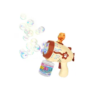 Toptan açık oyuncak plastik spaceman elektrikli otomatik üfleme kabarcık Light Up Blower Blaster kabarcıklar oyuncaklar çocuklar kabarcık tabancaları