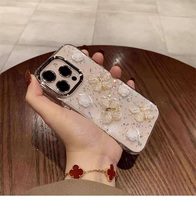 Coque de téléphone en résine 3D avec papillons et strass pour iPhone 15, 15 Pro, 15 Pro Max, 17, 16 Pro Max