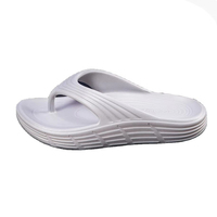 Sandalias Clásicas de Verano para Hombre, Ligeras, Descalzas, Punta Abierta, Antideslizantes, Acolchadas, Cómodas y Transpirables para el Hogar, la Playa y la Piscina