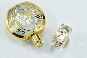 Alta <span class=keywords><strong>calidad</strong></span> en stock <span class=keywords><strong>Mejor</strong></span> <span class=keywords><strong>precio</strong></span> Múltiples tamaños Botella galvanizada 50ml Botella de vidrio de perfume Mini botellas de vidrio - Product Image 4