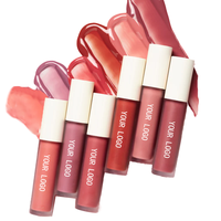 Gloss humide non collant de marque privée en gros, brillant à lèvres hydratant et enrichissant pour les lèvres sont plus pleines et hydratées