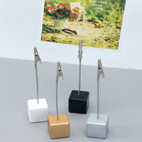 Cube Résine Carte Image Mémo Clip Titulaire avec Logo Personnalisé Impression Bureau Photo Titulaires avec Clips